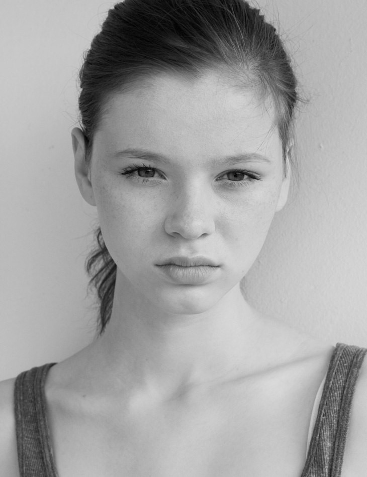 Photo of model Eleanor Hayes - ID 443893