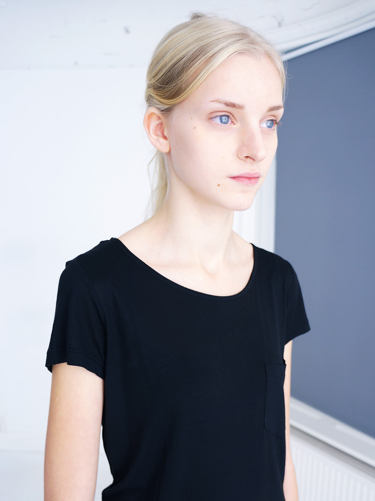 Photo of model Emma Pantzar - ID 574766