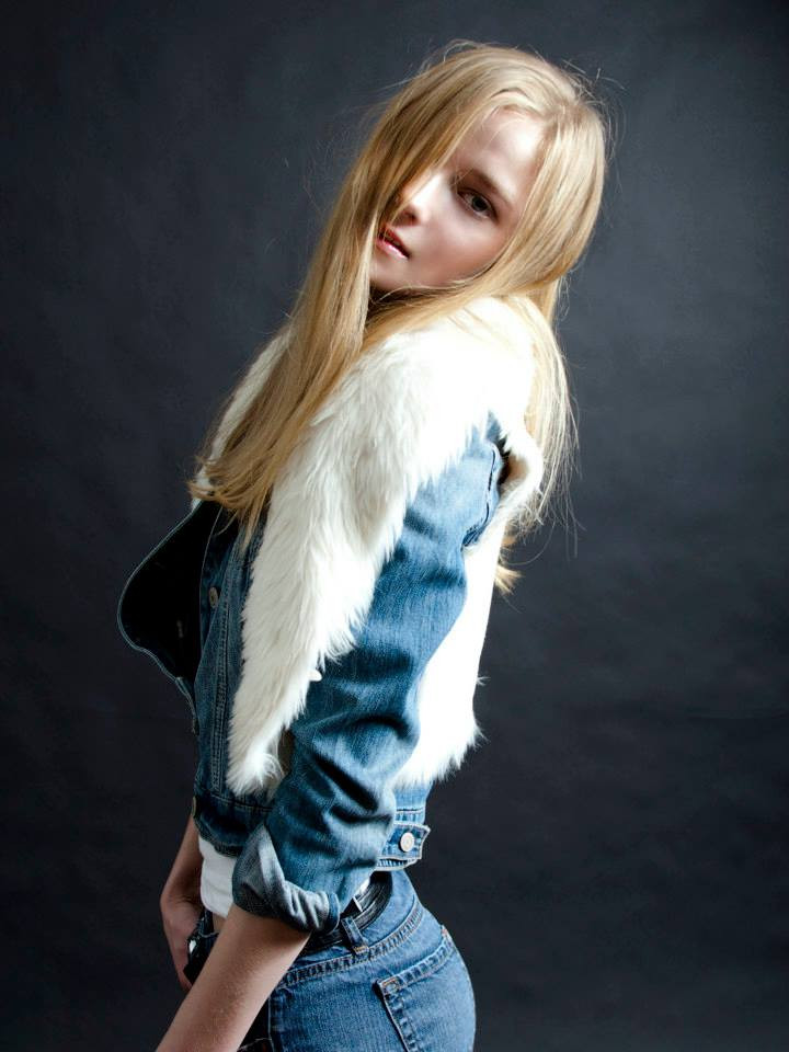 Photo of model Heidi Dodgers - ID 445981