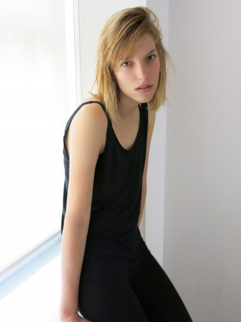 Photo of model Miriam Haney - ID 446330