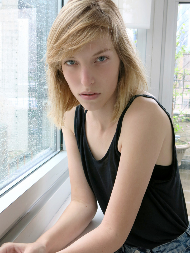 Photo of model Miriam Haney - ID 446334