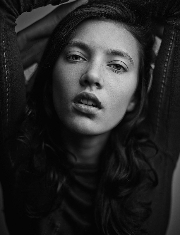Photo of model Matilda Lowther - ID 446686