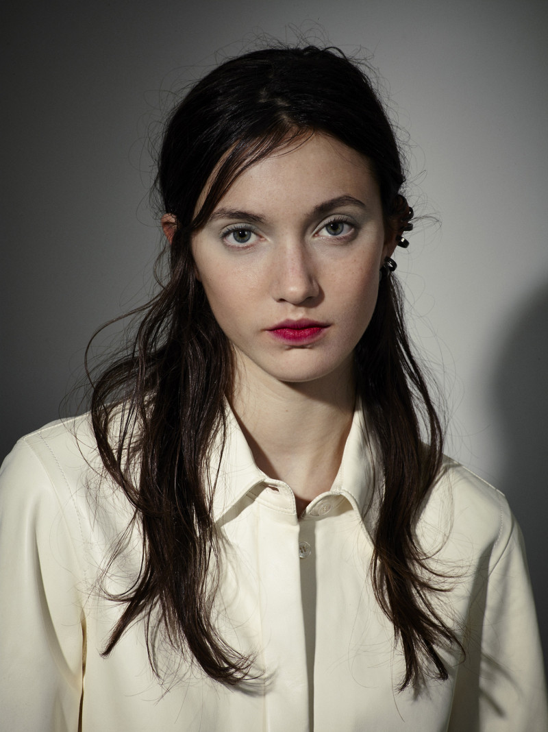 Photo of model Matilda Lowther - ID 446702
