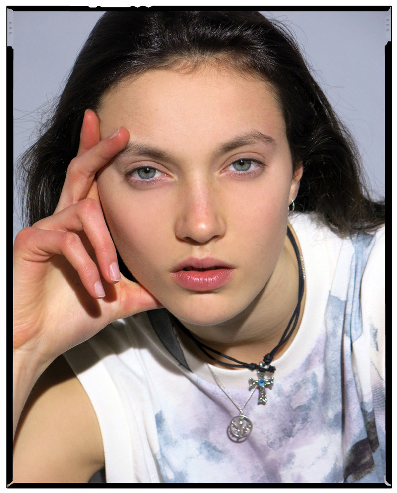 Photo of model Matilda Lowther - ID 447430