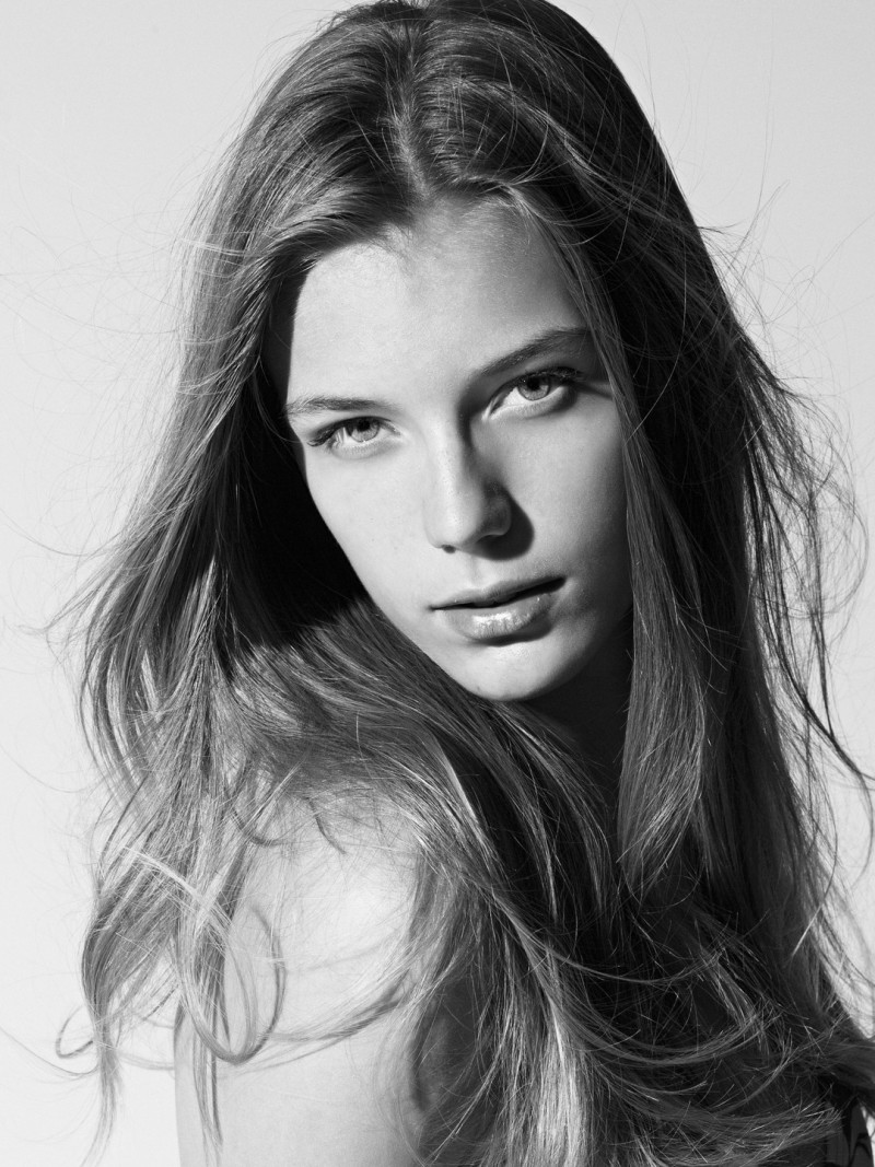 Photo of fashion model Valentina Duric - ID 446994 | Models | The FMD