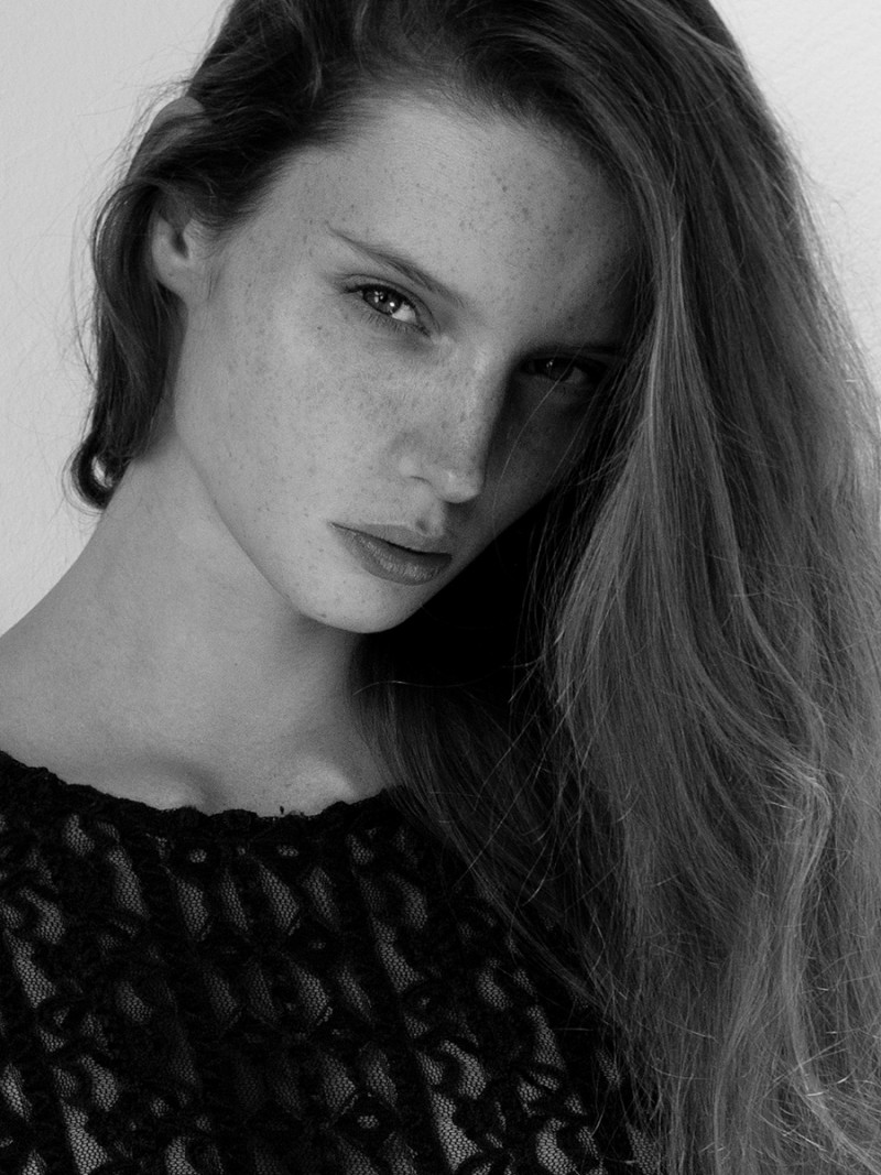 Photo of model Patty Luijt - ID 447196