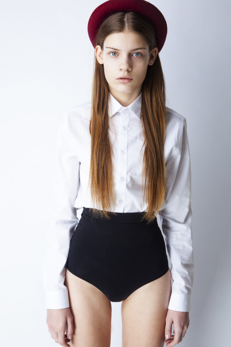 Photo of model Liza Fomicheva - ID 447577