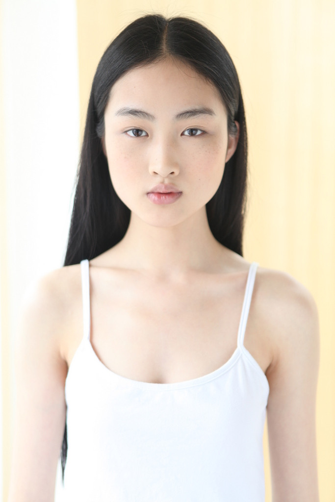 Photo of model Jing Wen - ID 447836