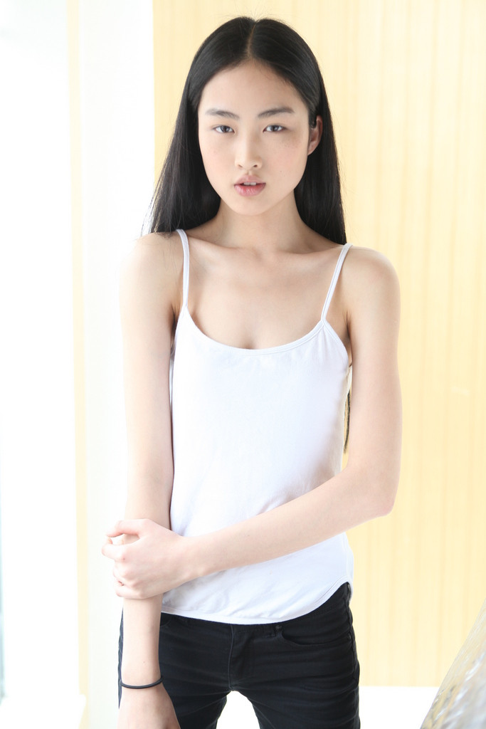 Photo of model Jing Wen - ID 447839