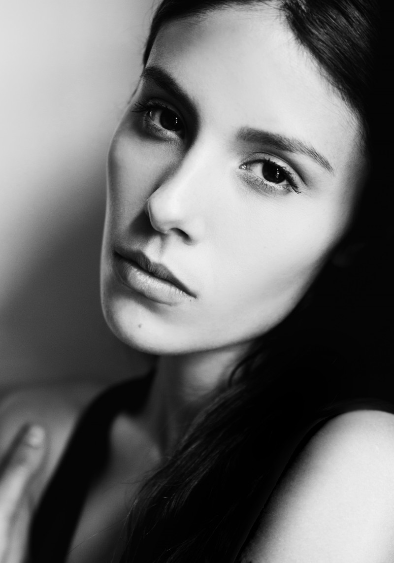 Photo of model Iliana Ruiz - ID 454366