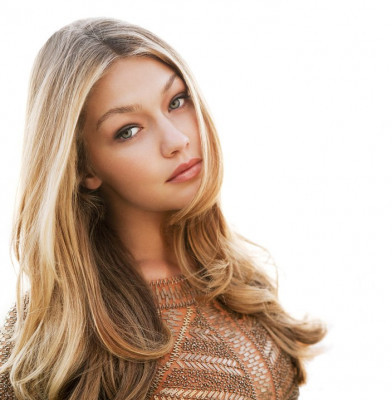 Gigi Hadid - Gallery with 84 general photos | Models | The FMD