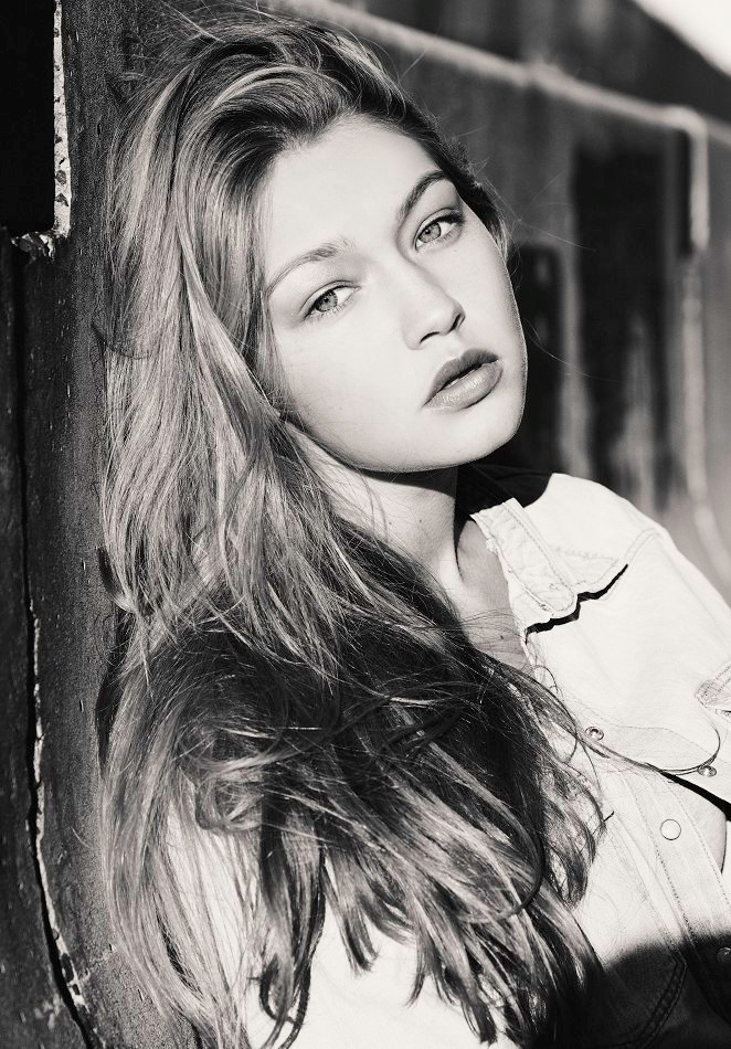 Photo of model Gigi Hadid - ID 502376