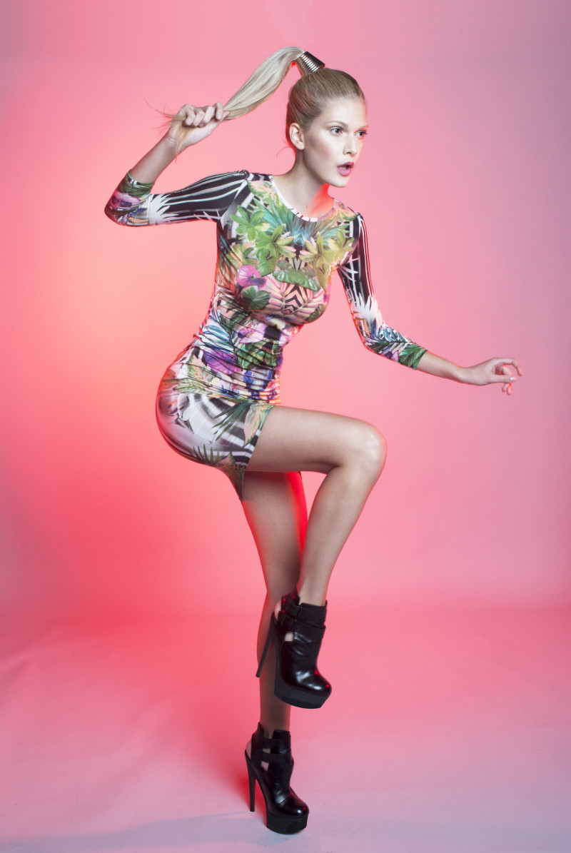 Photo of model Marcelle Mazzini - ID 458898