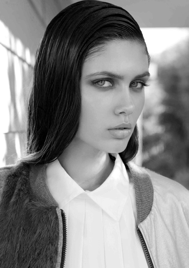 Photo of model Victoria Bronova - ID 459078