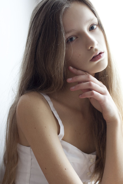 Photo of model Nastya Sutupova - ID 460210