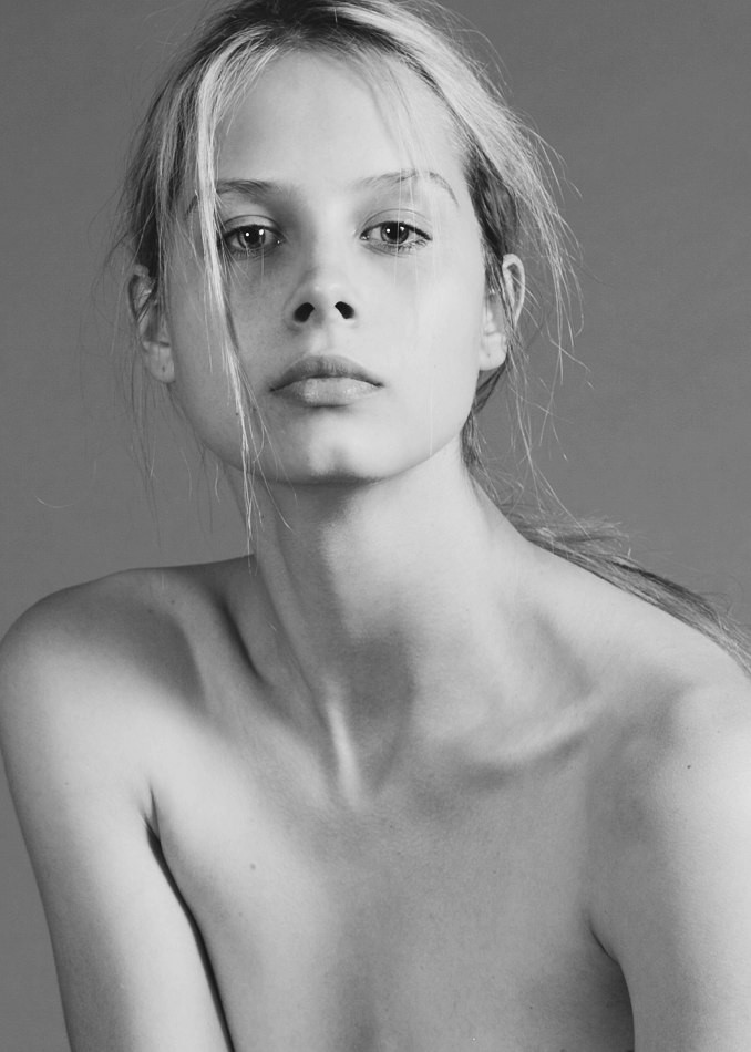 Photo of model Ulla Reiss - ID 460998