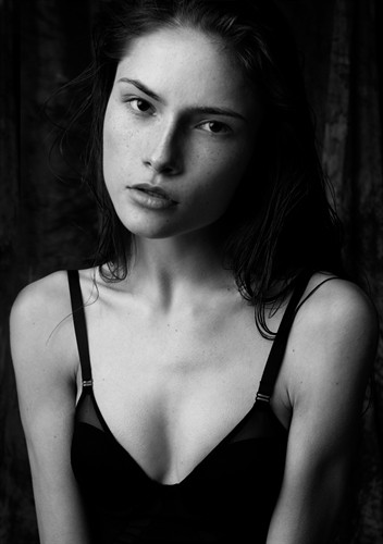 Photo of model Anna Orman - ID 461062