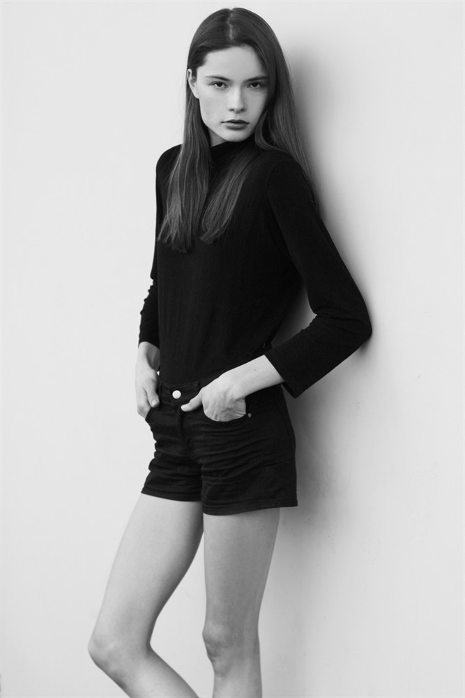Photo of fashion model Anna Orman - ID 461134 | Models | The FMD