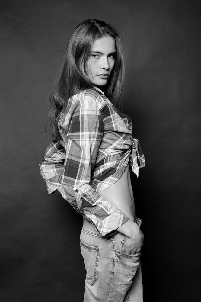 Photo of model Anna Orman - ID 461182