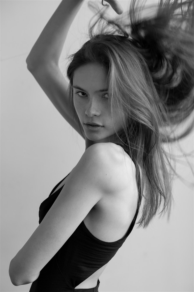 Photo of model Anna Orman - ID 461208