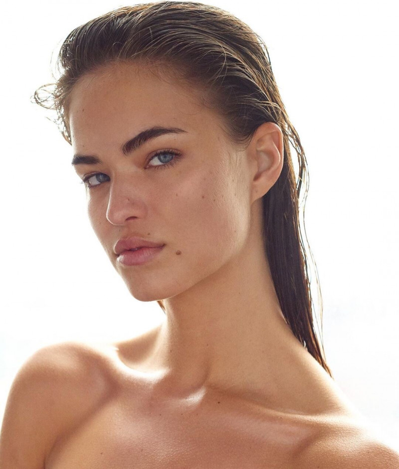 Photo of model Robin Holzken - ID 674593