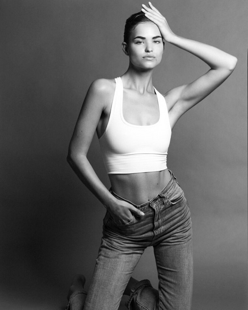 Photo of model Robin Holzken - ID 674599