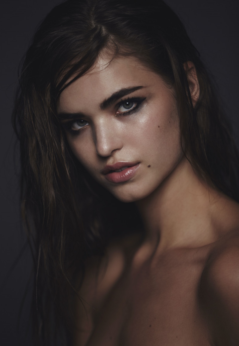 Photo of model Robin Holzken - ID 674699