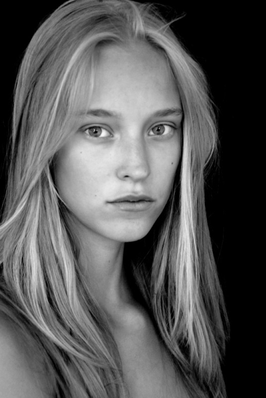 Photo of model Eva Berzina - ID 462722