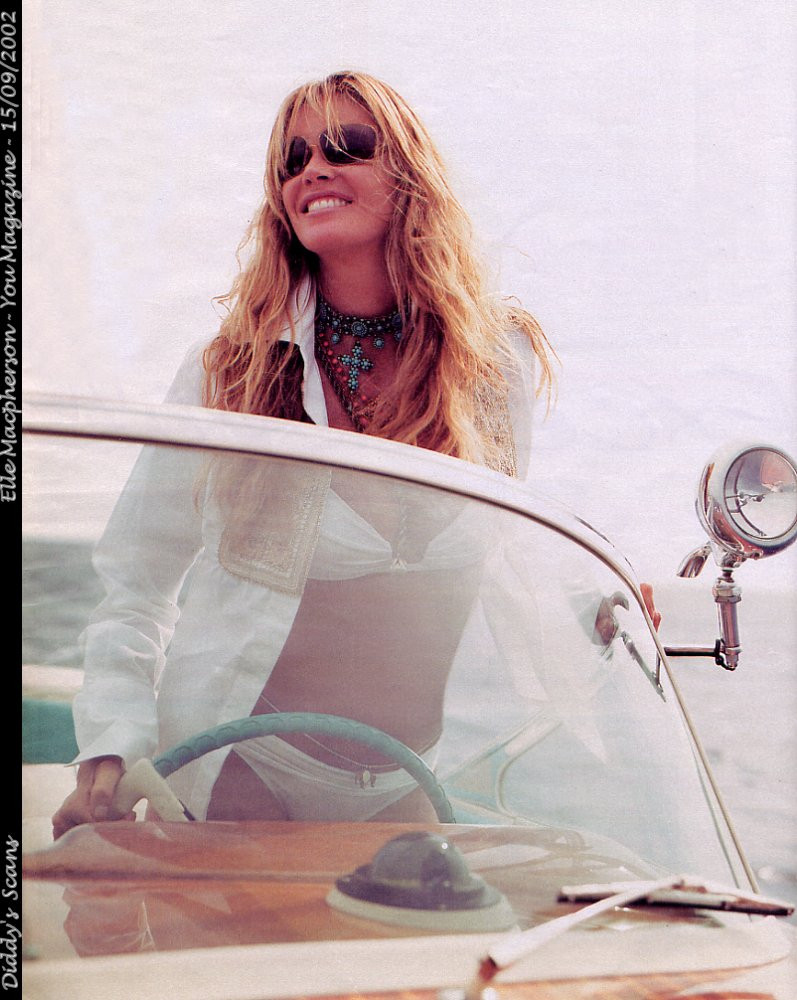 Photo of model Elle Macpherson - ID 20499