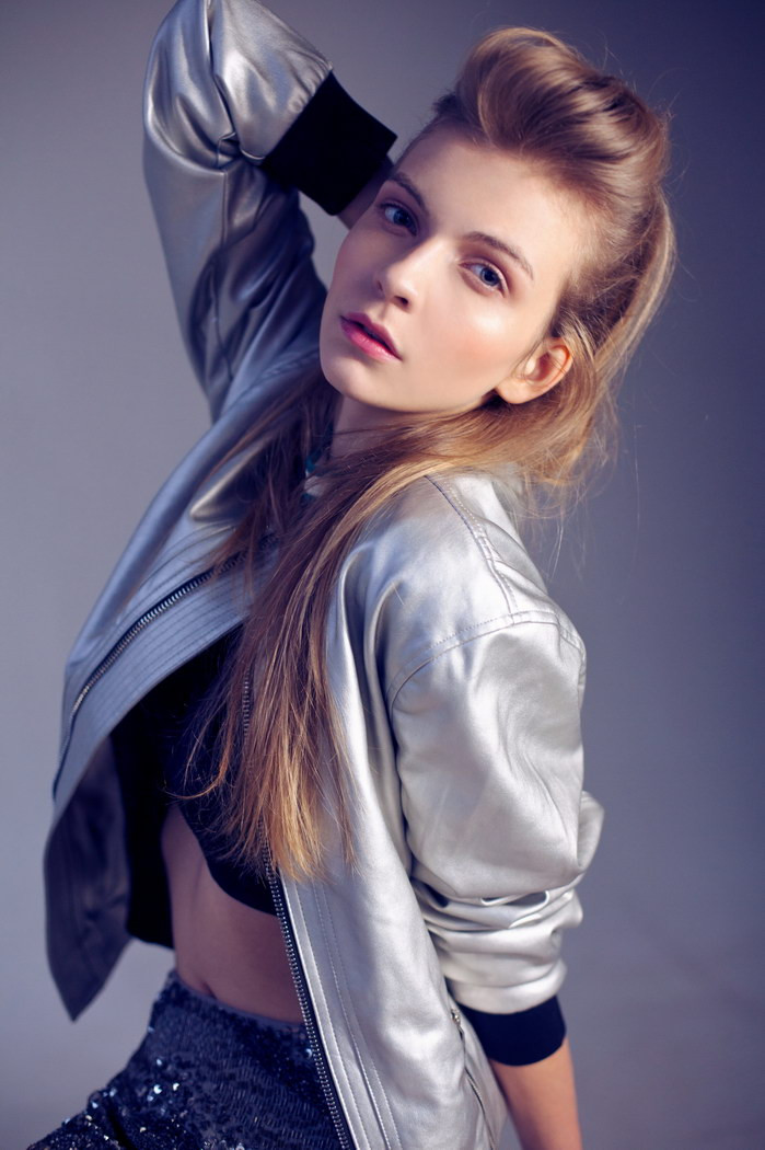 Photo of model Kristina Szoradova - ID 464152