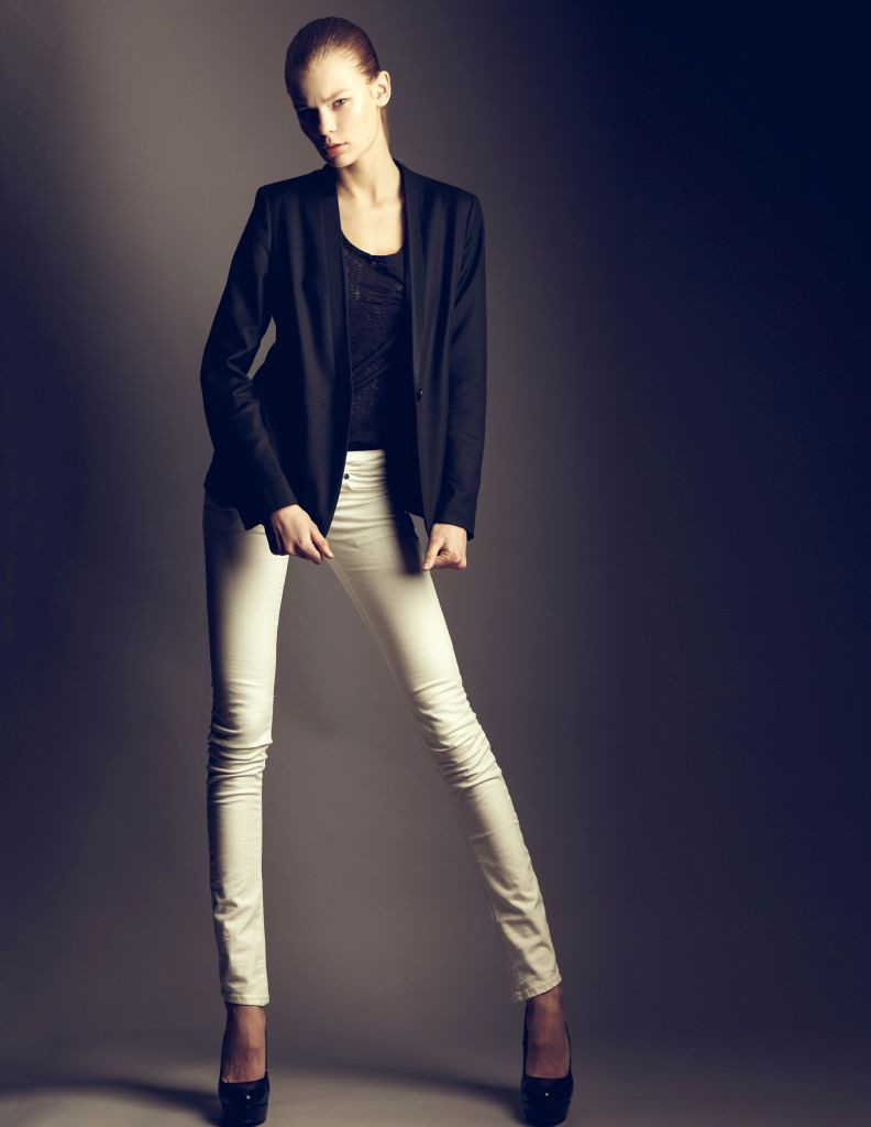 Photo of model Alexandra Elizabeth Ljadov - ID 464390