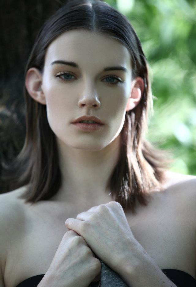 Photo of model Megan Thompson - ID 465396