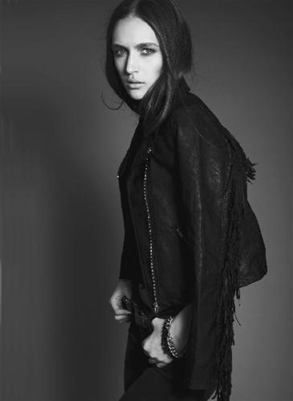 Photo of fashion model Stasha Yatchuk - ID 465450 | Models | The FMD