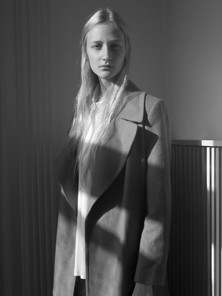 Photo of model Charlotte Lindvig - ID 465732