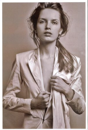 Photo of model Julia Evgenova - ID 75808