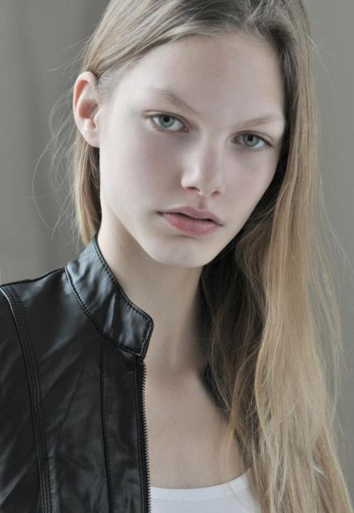 Photo of model Annika Krijt - ID 468614