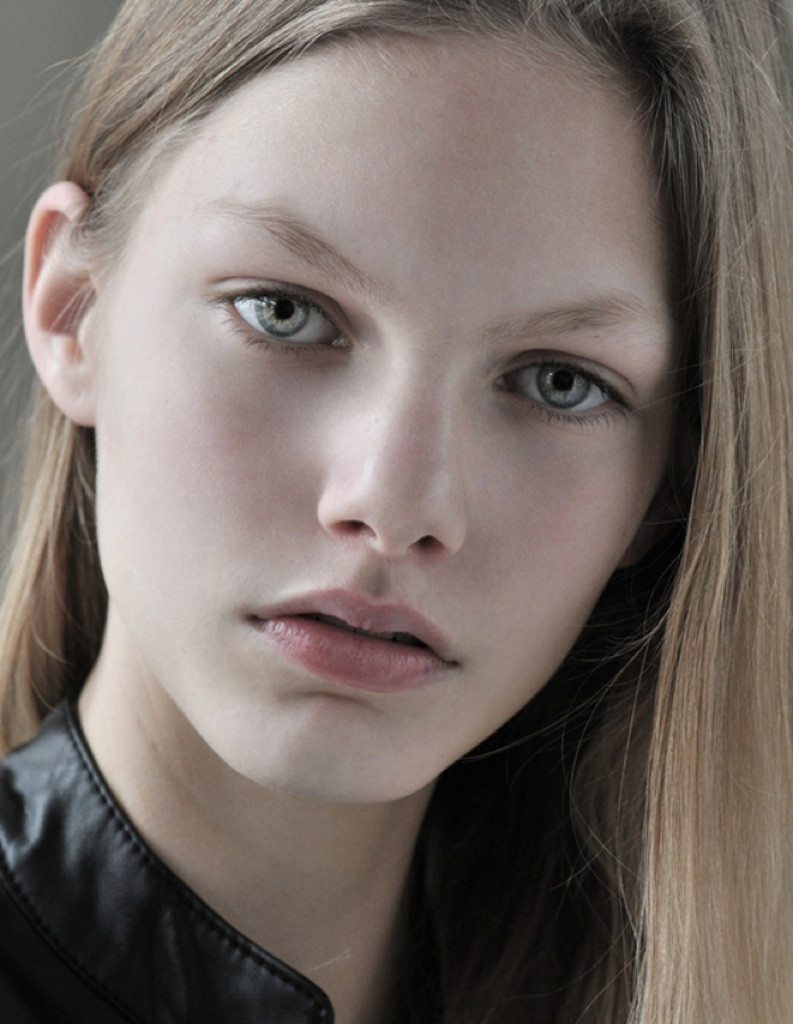 Photo of model Annika Krijt - ID 468634