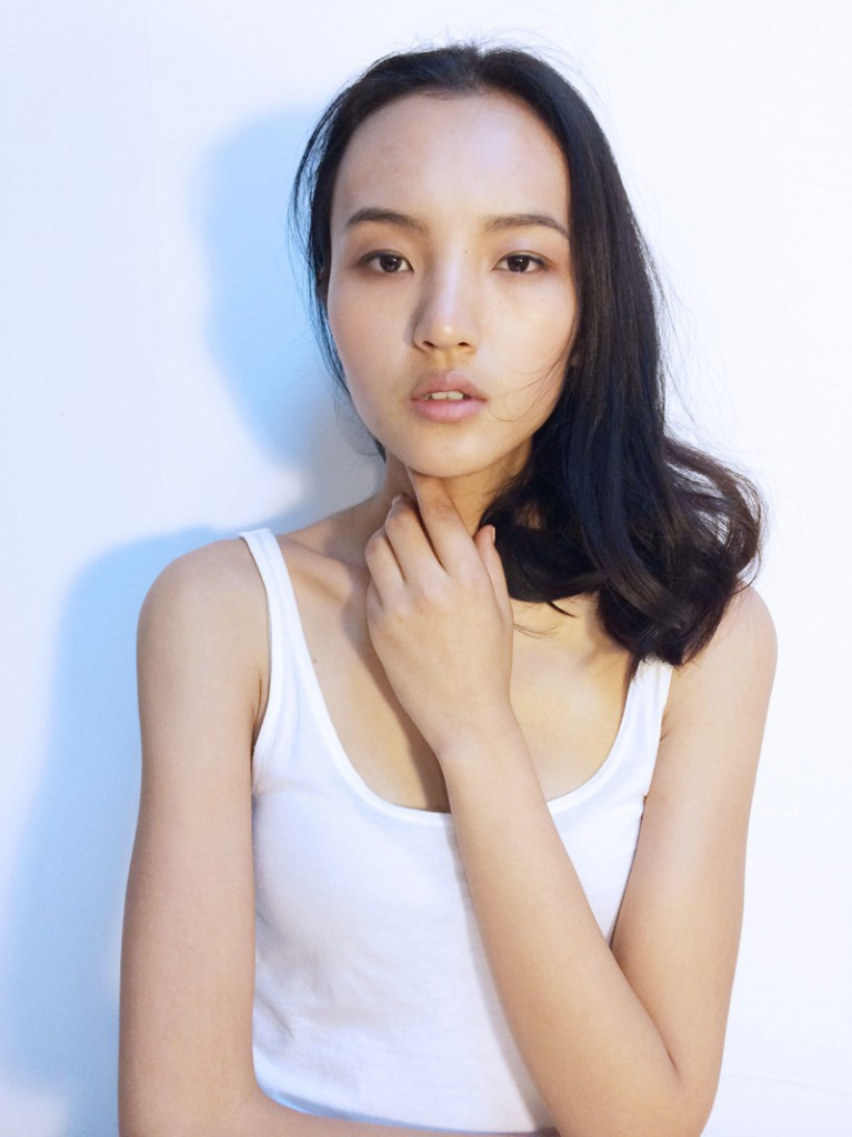 Photo of model Luping Wang - ID 470118