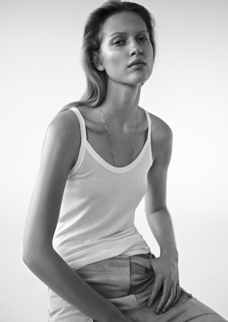 Photo of fashion model Laura Julie Schwab Holm - ID 470486 | Models ...