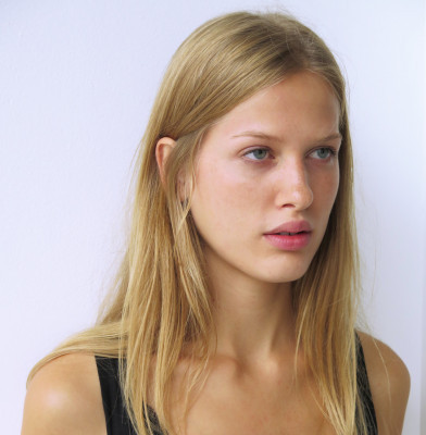 Laura Julie Schwab Holm - Polaroids Gallery with 47 photos | Models ...