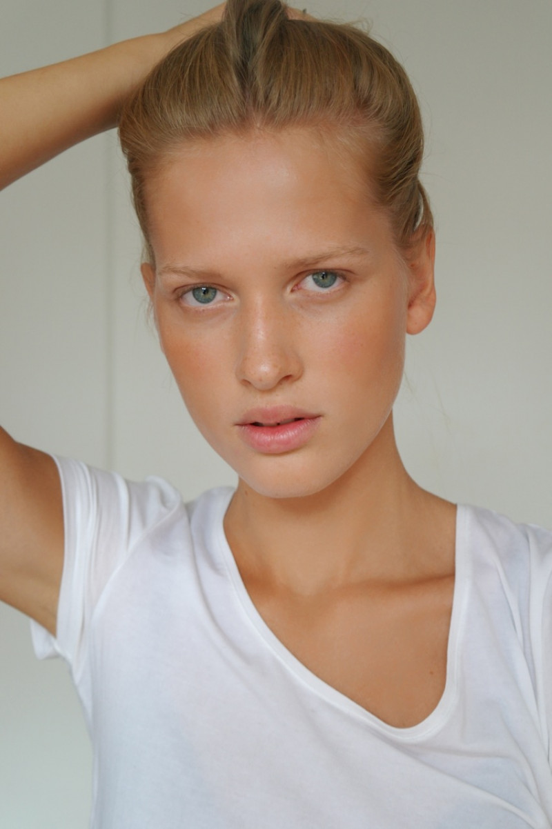 Photo of fashion model Laura Julie Schwab Holm - ID 470524 | Models ...