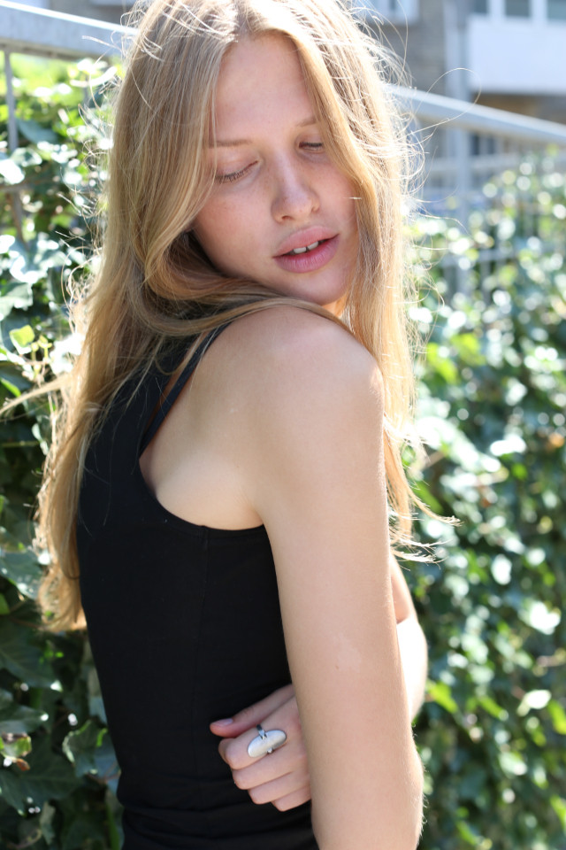 Photo of fashion model Laura Julie Schwab Holm - ID 470650 | Models ...