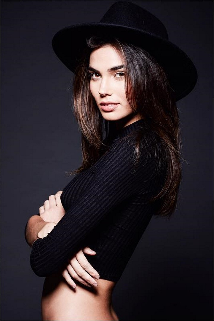 Photo of fashion model Rachell Vallori - ID 577980 | Models | The FMD
