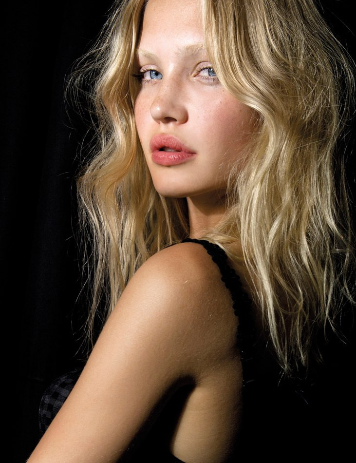 Photo of model Camilla Forchhammer Christensen - ID 471120