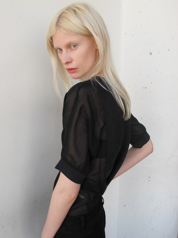 Photo of model Sarah Abney - ID 472068