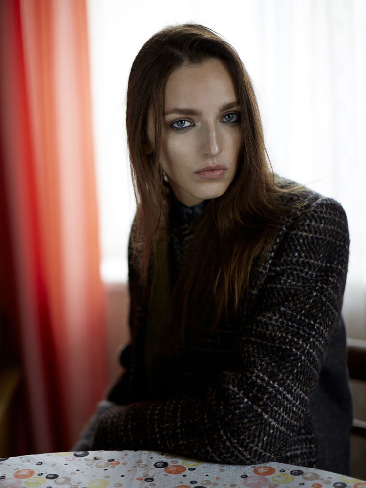 Photo of model Sasha Antonowskaia - ID 472208
