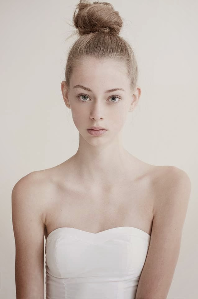 Photo of model Lauren de Graaf - ID 473054