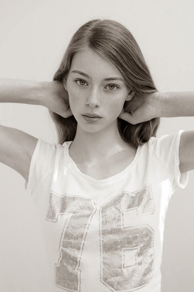 Photo of model Lauren de Graaf - ID 473060
