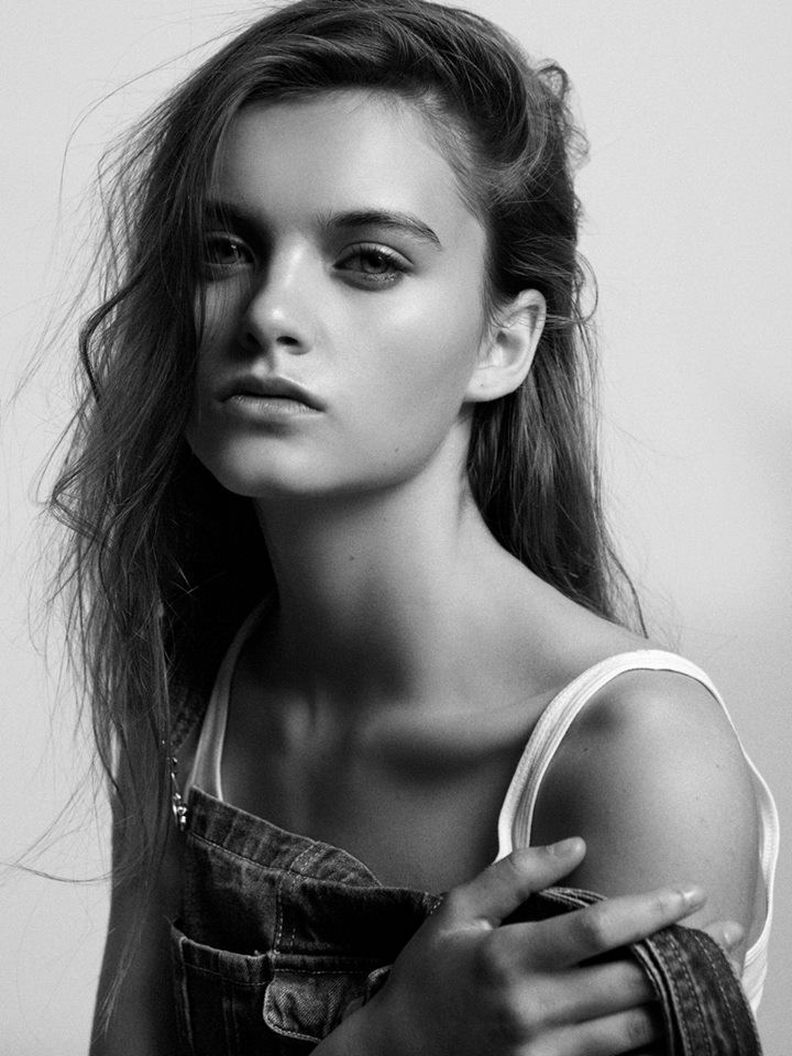 Photo of model Emma Genier - ID 473386