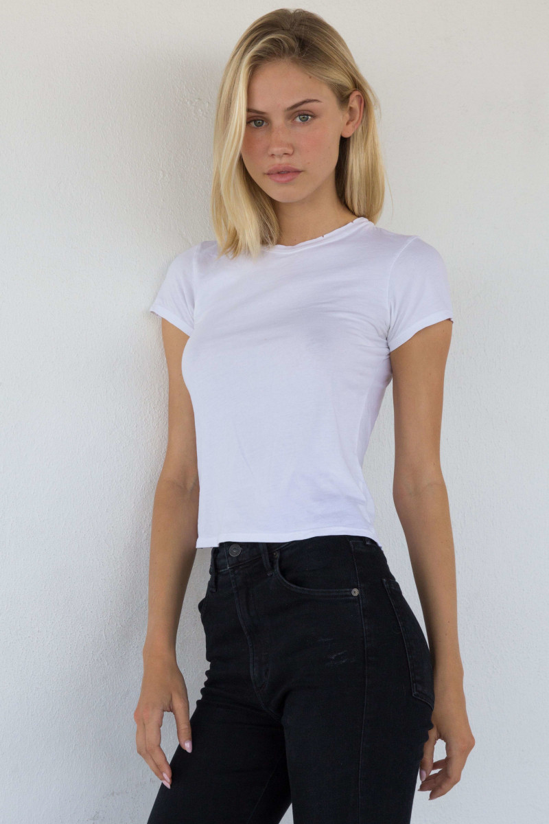 Photo of model Scarlett Leithold - ID 646184